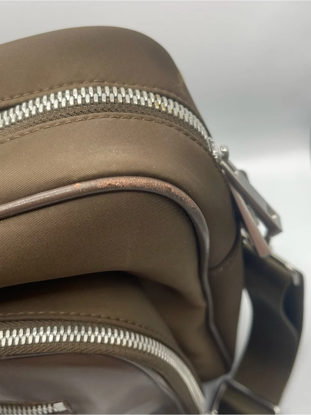 Oak and Rove Alto briefcase/duffel in brown leather